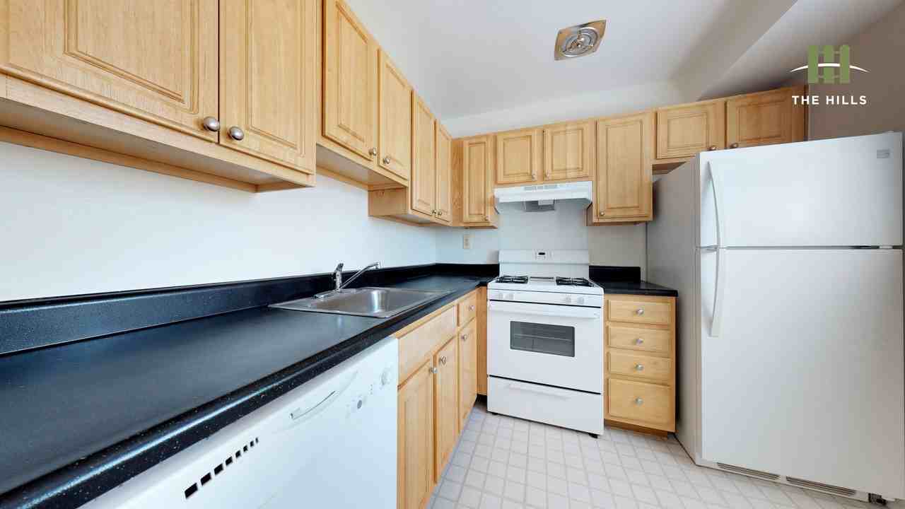 Mallow Hills - Photo 2 of 16