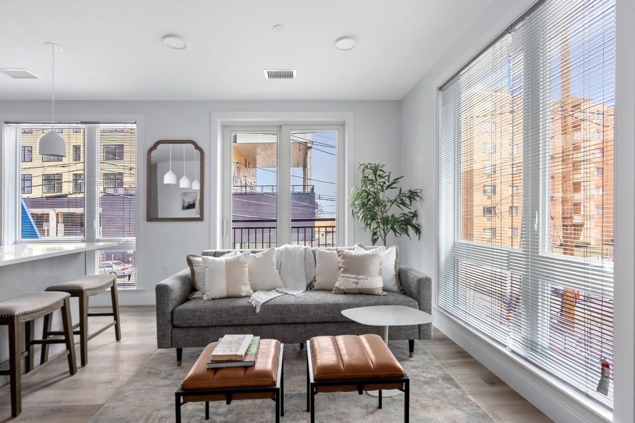 90 Ocean - Photo 4 of 27