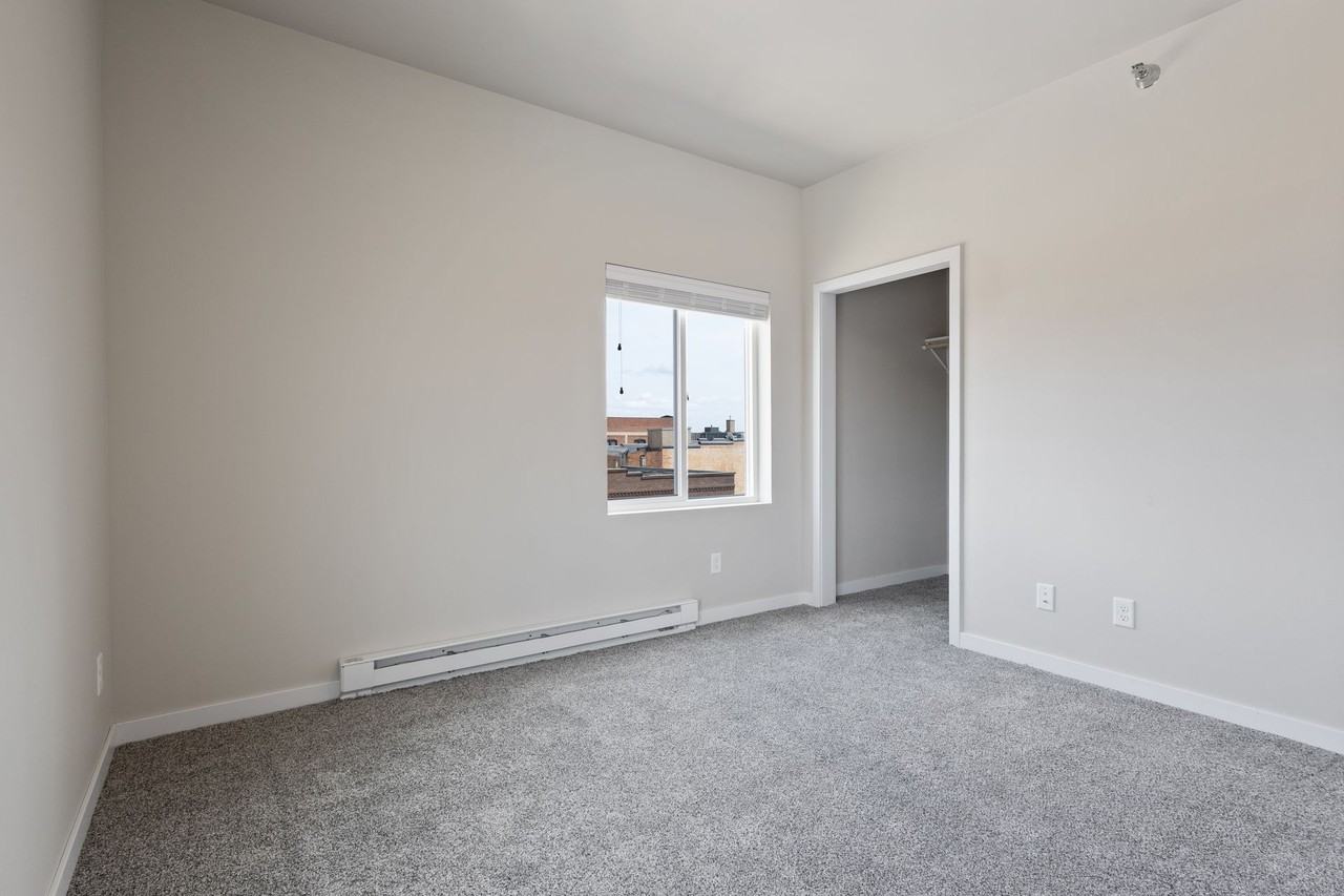 Marketplace Apartments - Photo 7 of 21