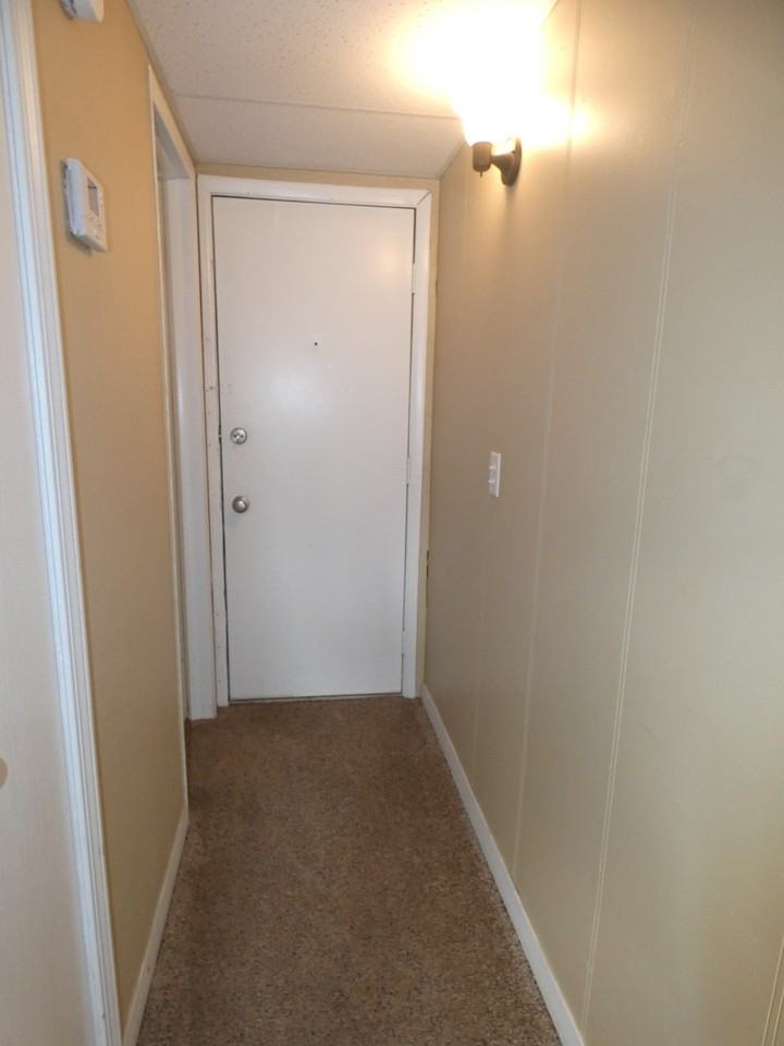 516 Heather Lane - Photo 3 of 31