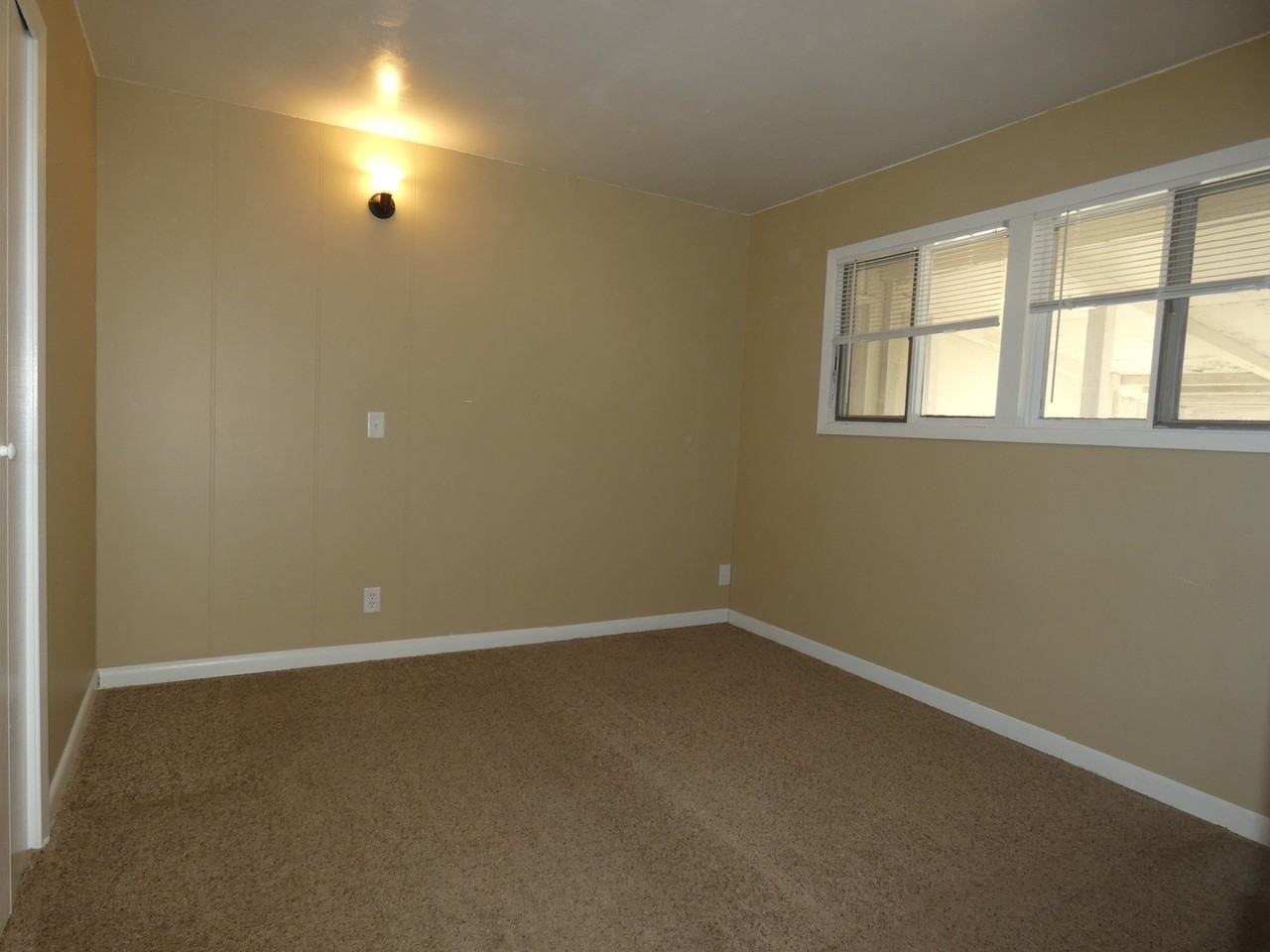 516 Heather Lane - Photo 6 of 31