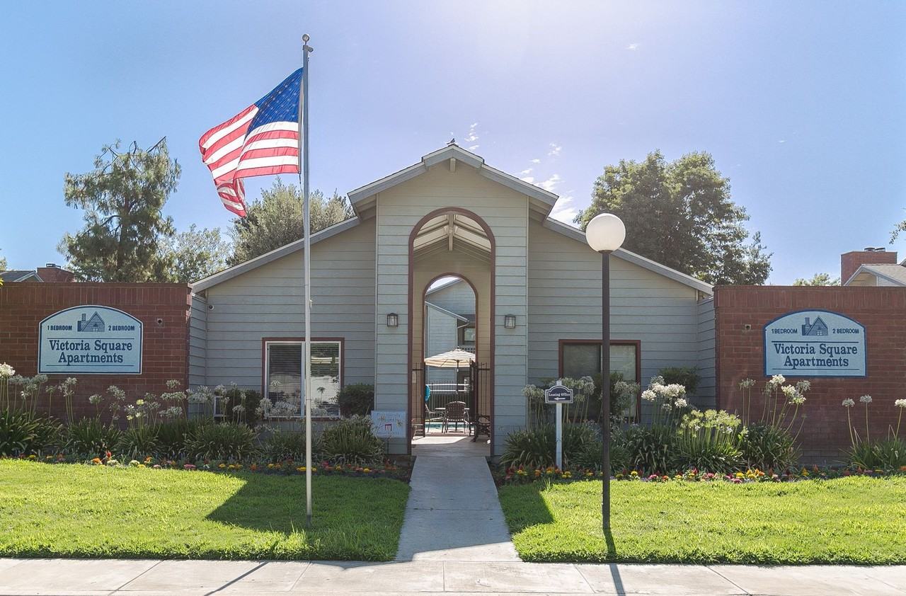 Victoria Square Apartment Homes Apartments 1550 N Hope Ave, Reedley