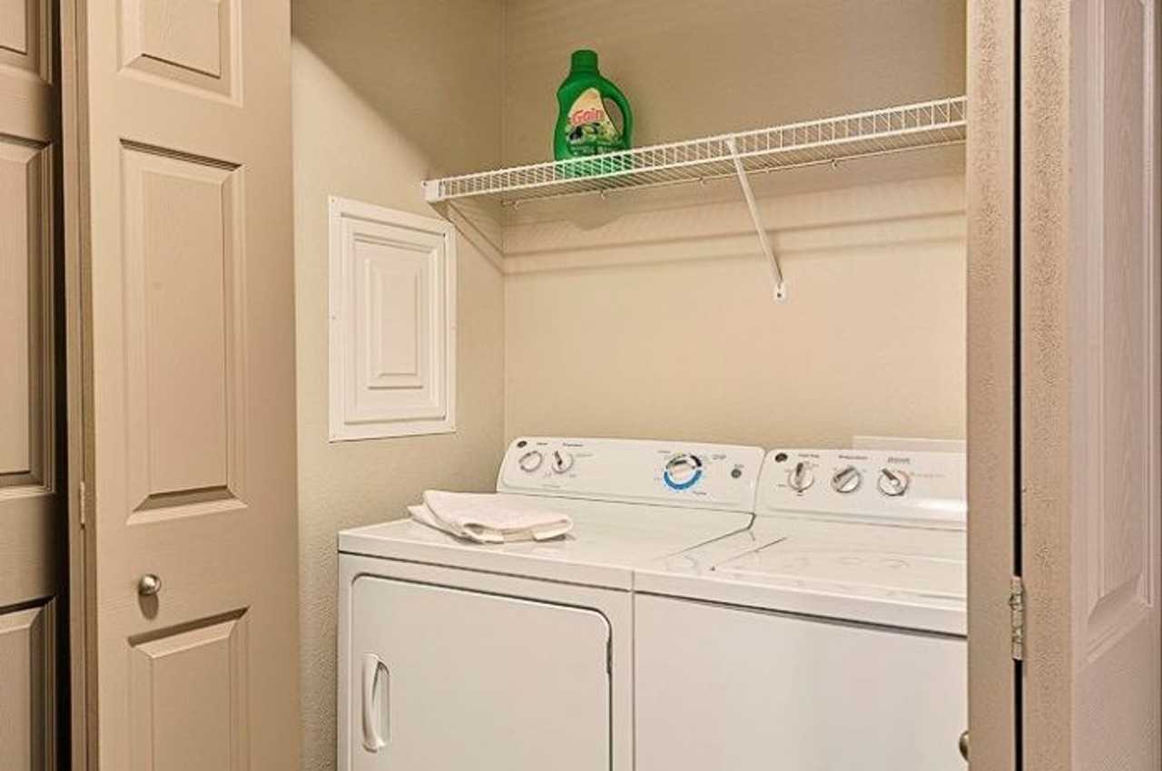 Centennial Place Apartments - Photo 7 of 23