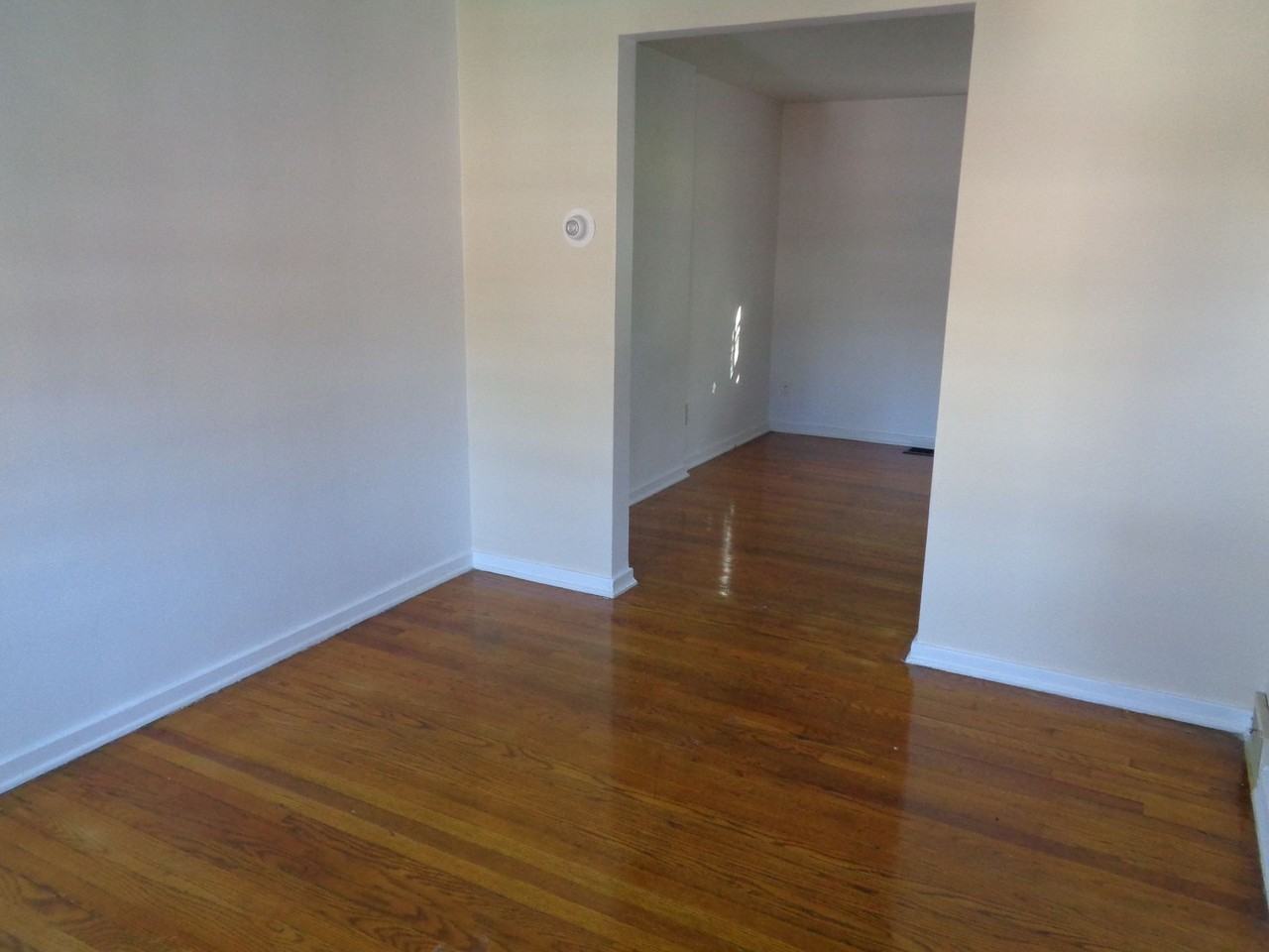 Classic American - Photo 3 of 17