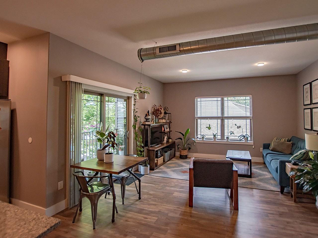 408 Prairie by Royse + Brinkmeyer Apartments - Photo 2 of 6