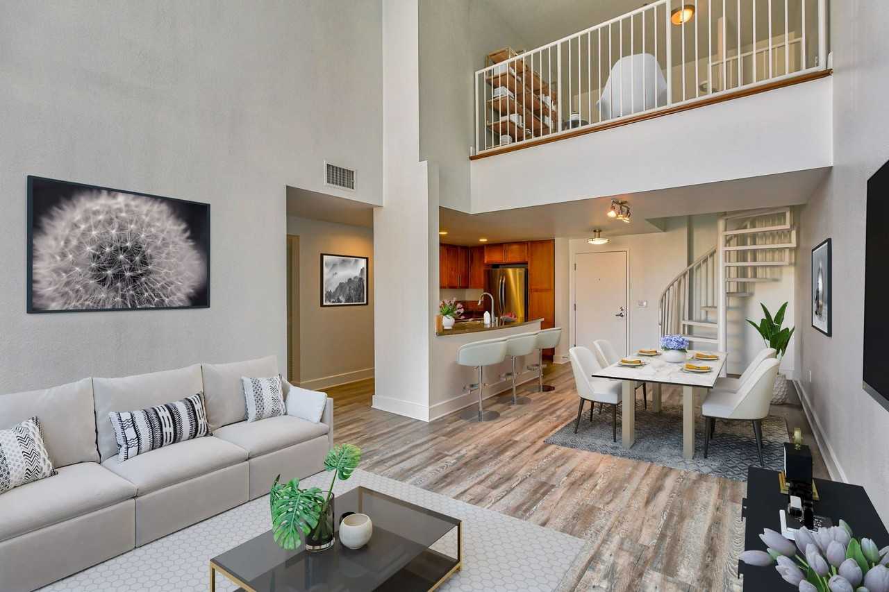 416 on Broadway - Photo 5 of 19