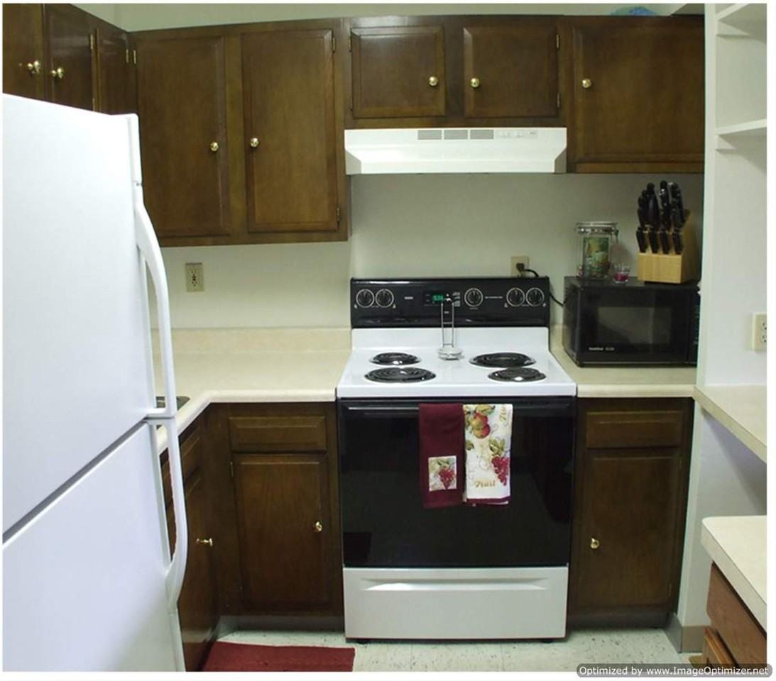 Maple Ridge Apartments - Photo 3 of 20