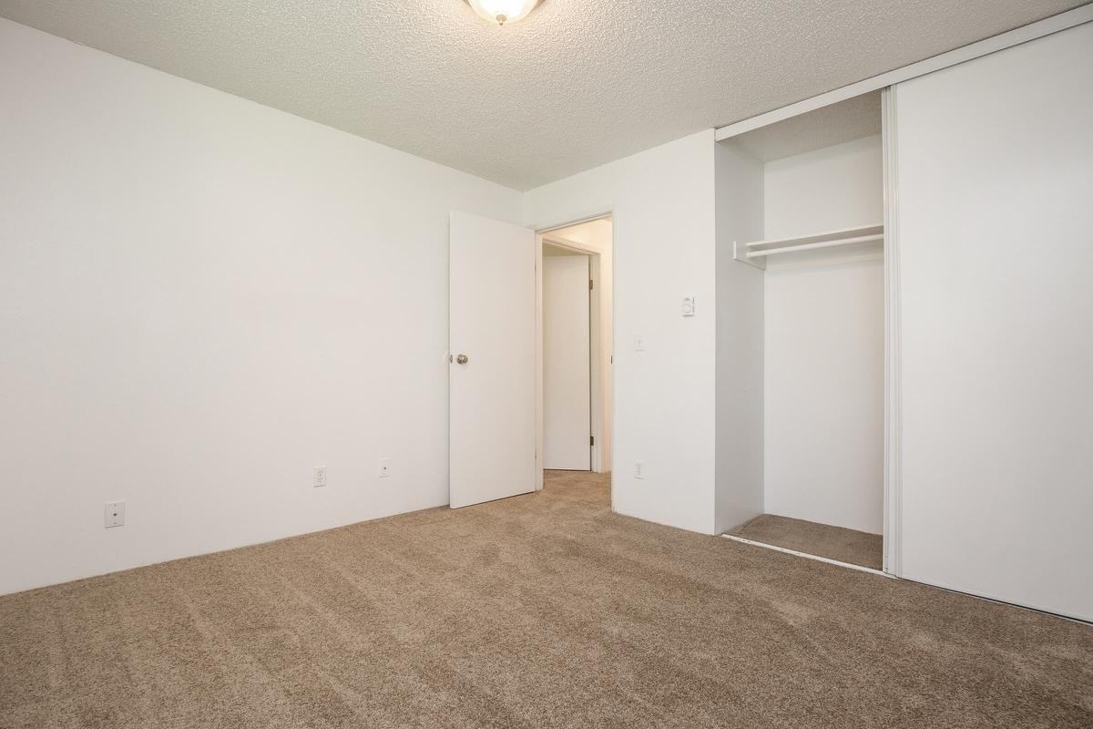 Spanish Hills Apartments - Photo 6 of 94