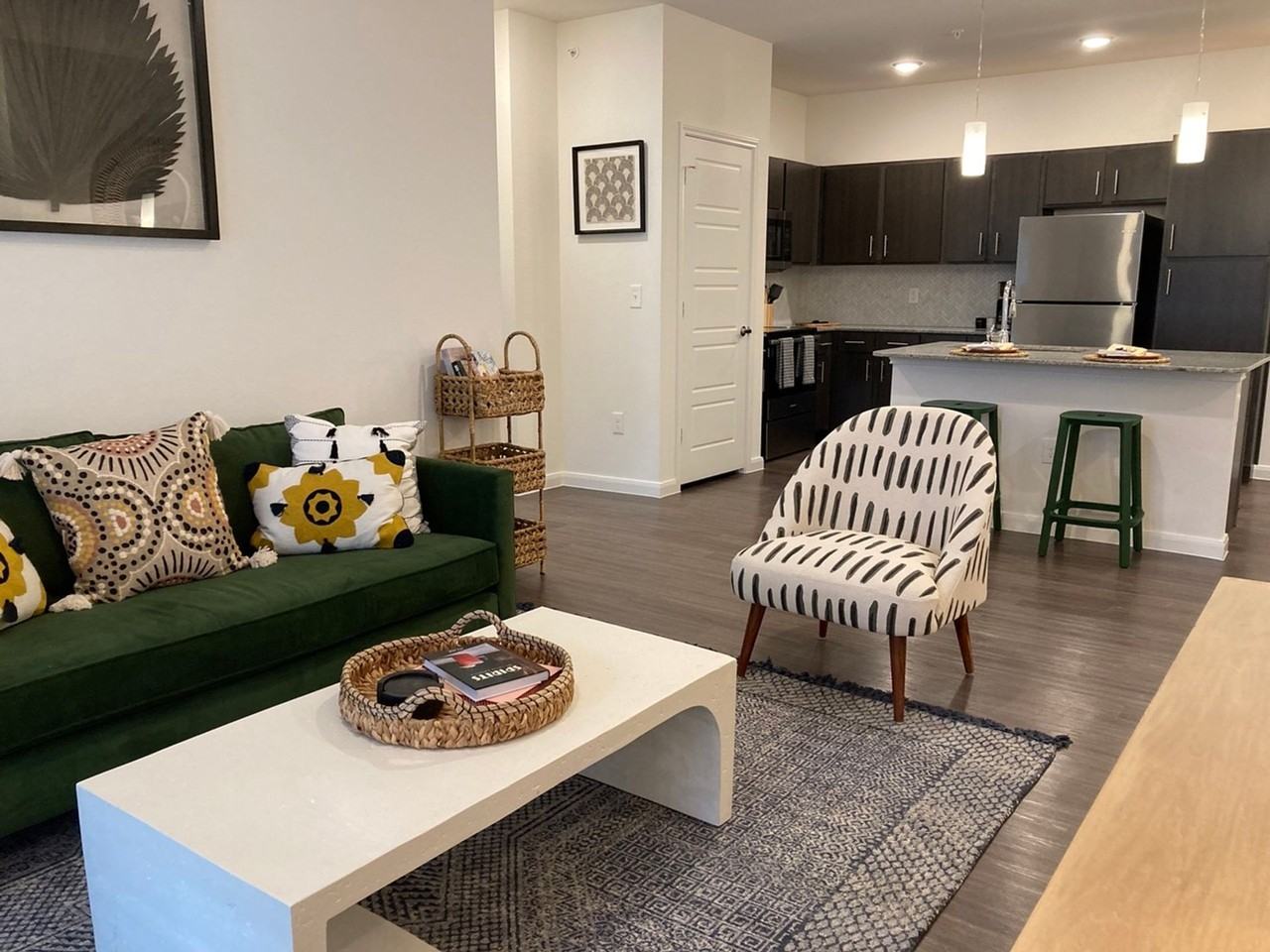 MedWest Apartments - Photo 3 of 27