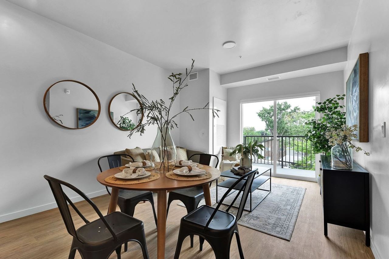 $1,000 Gift Card @ The Betty Apartments - Photo 4 of 48