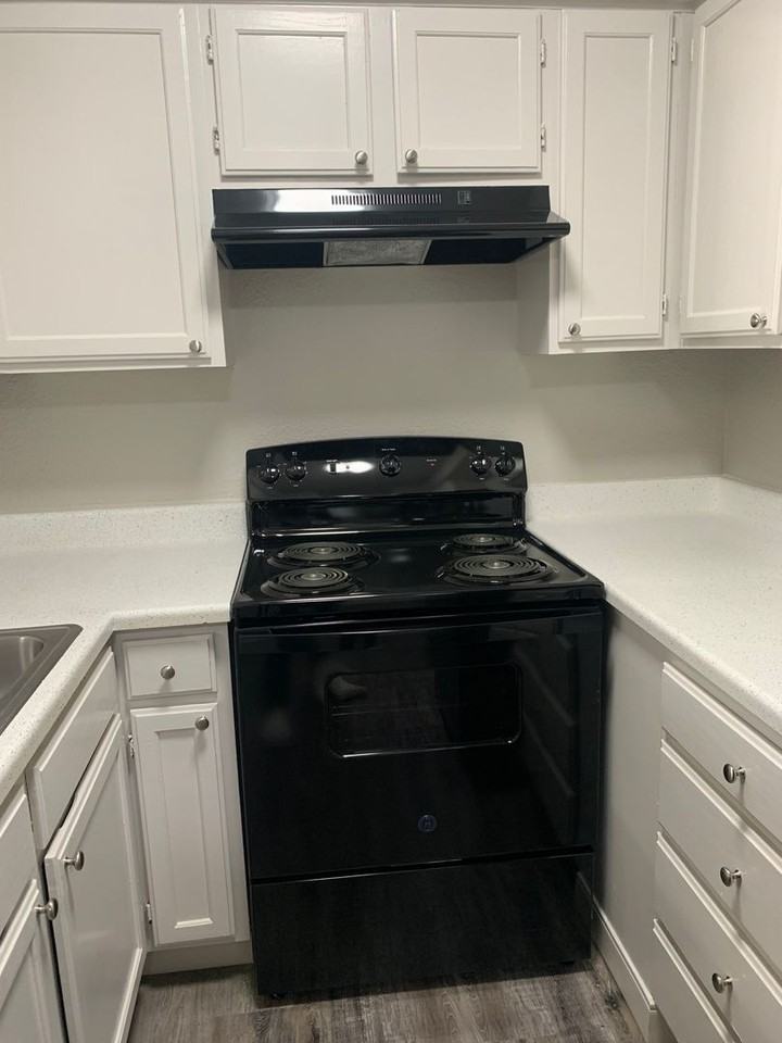 Saddlewood Apartments - Photo 4 of 50
