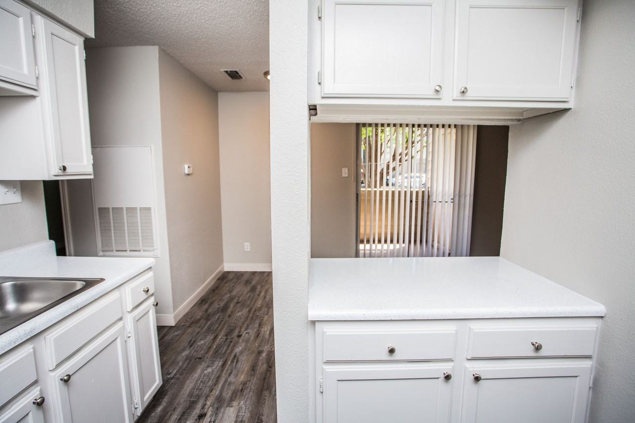 Saddlewood Apartments - Photo 5 of 50