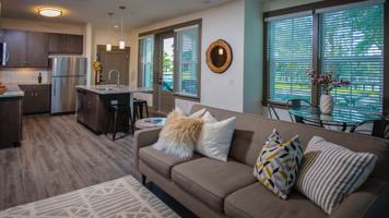 featured image of 6332 Grand Blvd