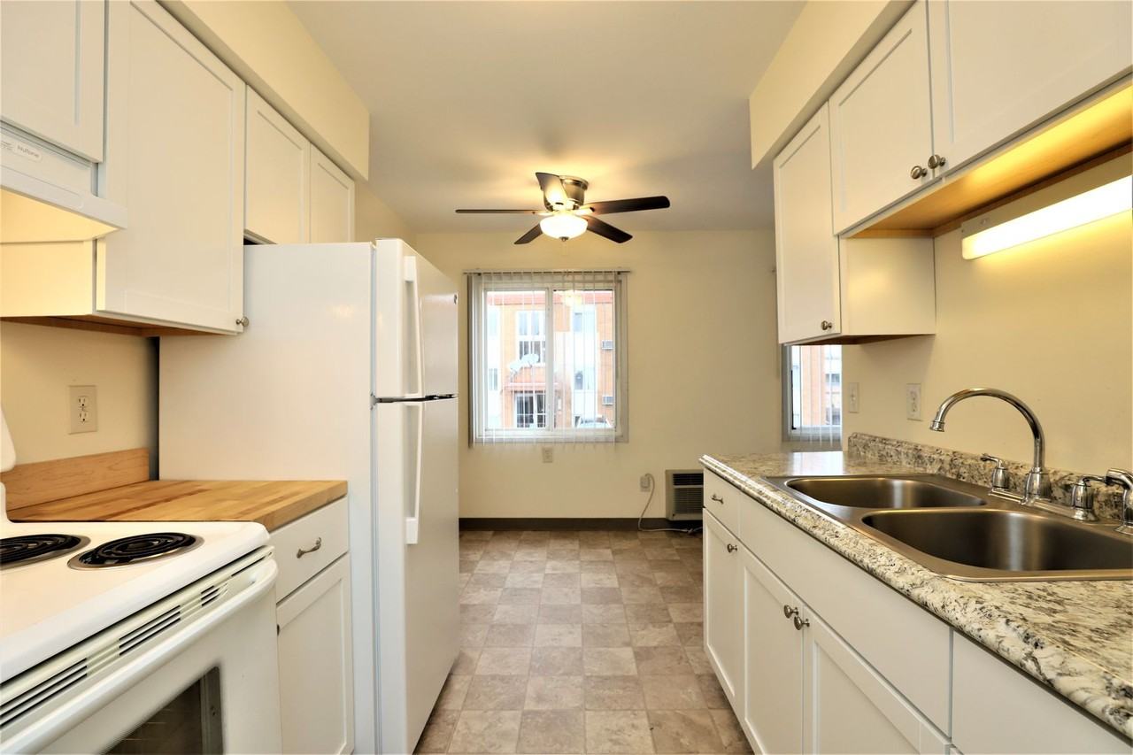 Akins-Wuest Apts Llp- 7115/7121 - Photo 3 of 12