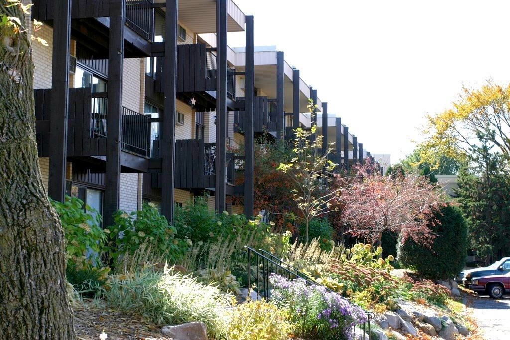 Cedar Cliff Apartments - Photo 6 of 22