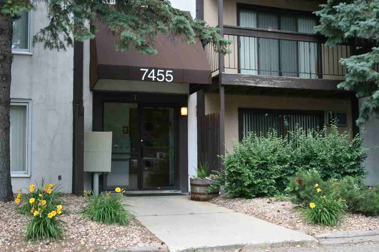 Cedar Pond Apartments - 7455 - Photo 2 of 8