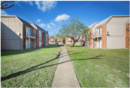 Coastal Pointe Apartments - Photo 2 of 45