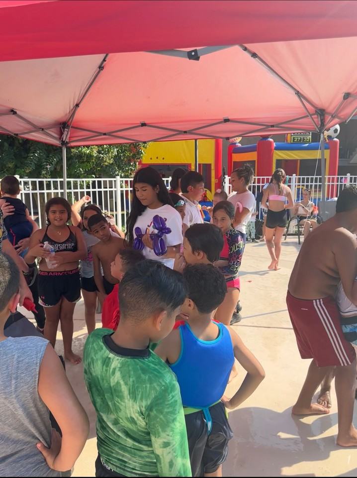 Royal Estates - Photo 5 of 50