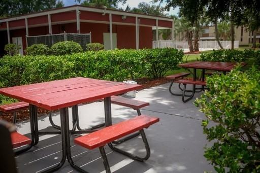 Landon Imperial Apartments - Photo 5 of 29