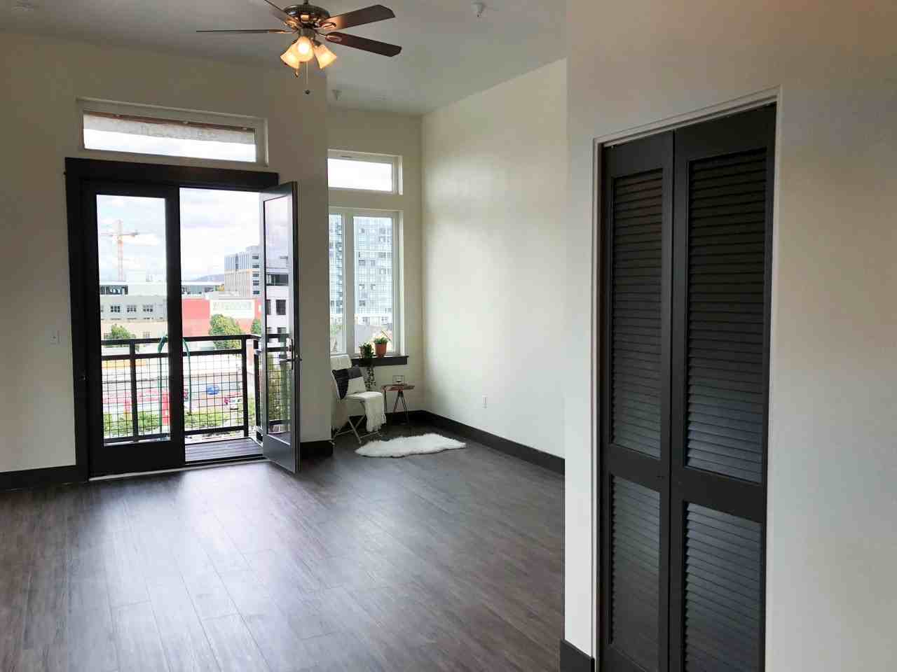 Everett - Photo 4 of 37