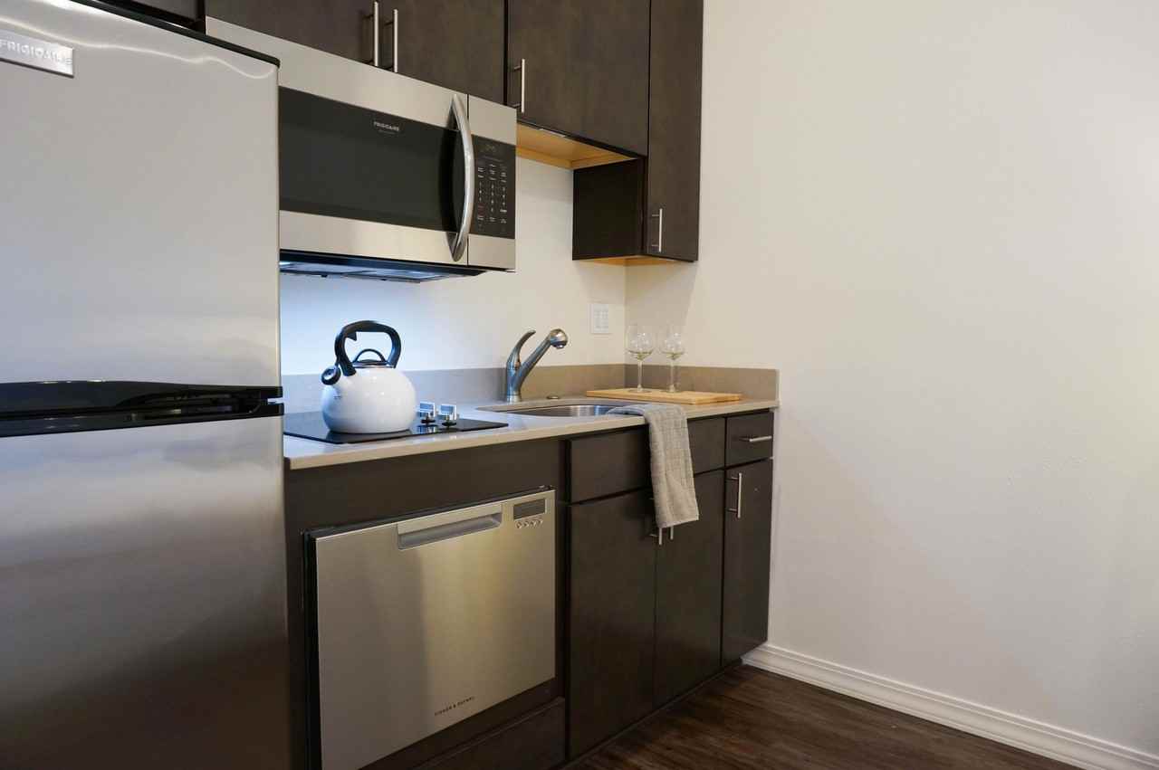 Grove - Photo 5 of 33