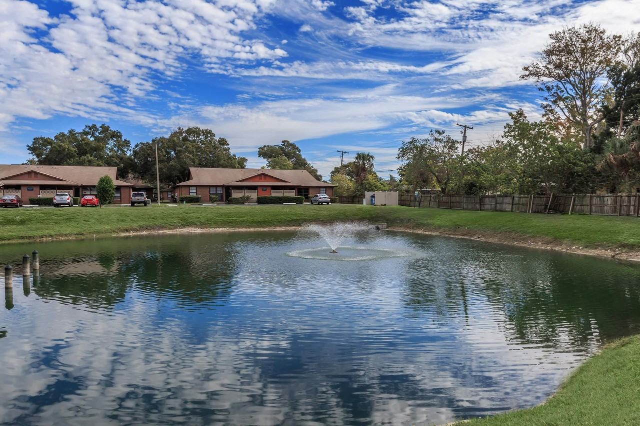 Cottage Court Apartments - Photo 2 of 50