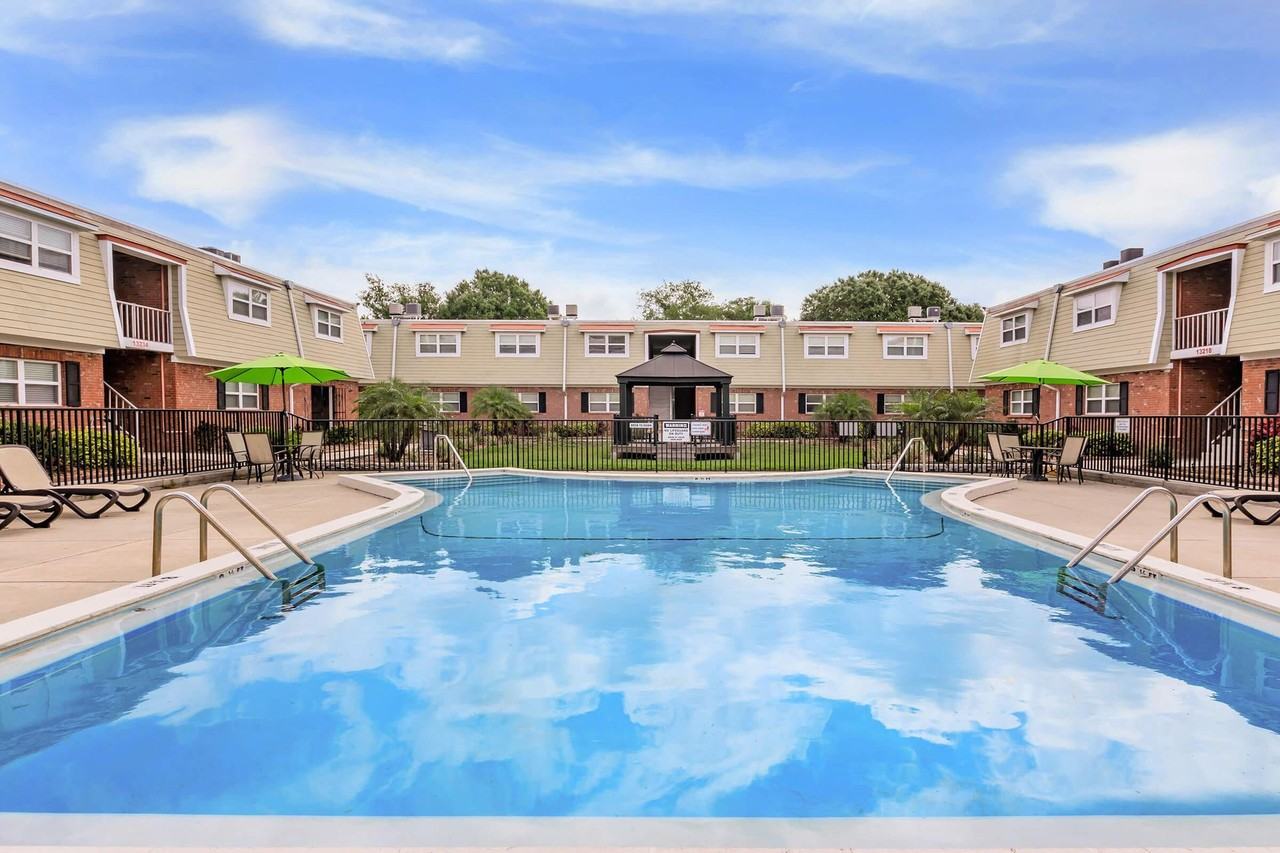 Greenbriar Villas Apartments 13214 Bunn Cir, Tampa, FL 33612 Zumper