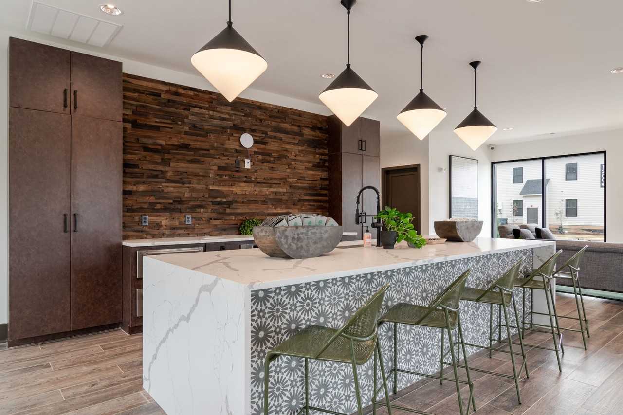 Treesort Luxury Living - Photo 4 of 50