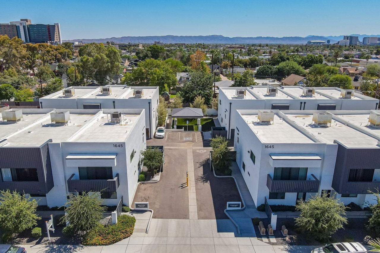 Elevated Luxury in Prestigious Encanto Neighborhood - Photo 6 of 38