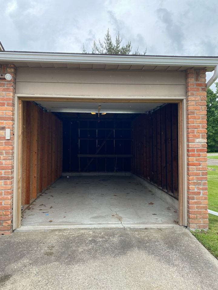 Woodside - Photo 5 of 8