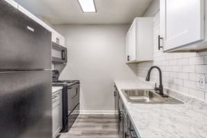 featured image of 5555 E 47th Pl