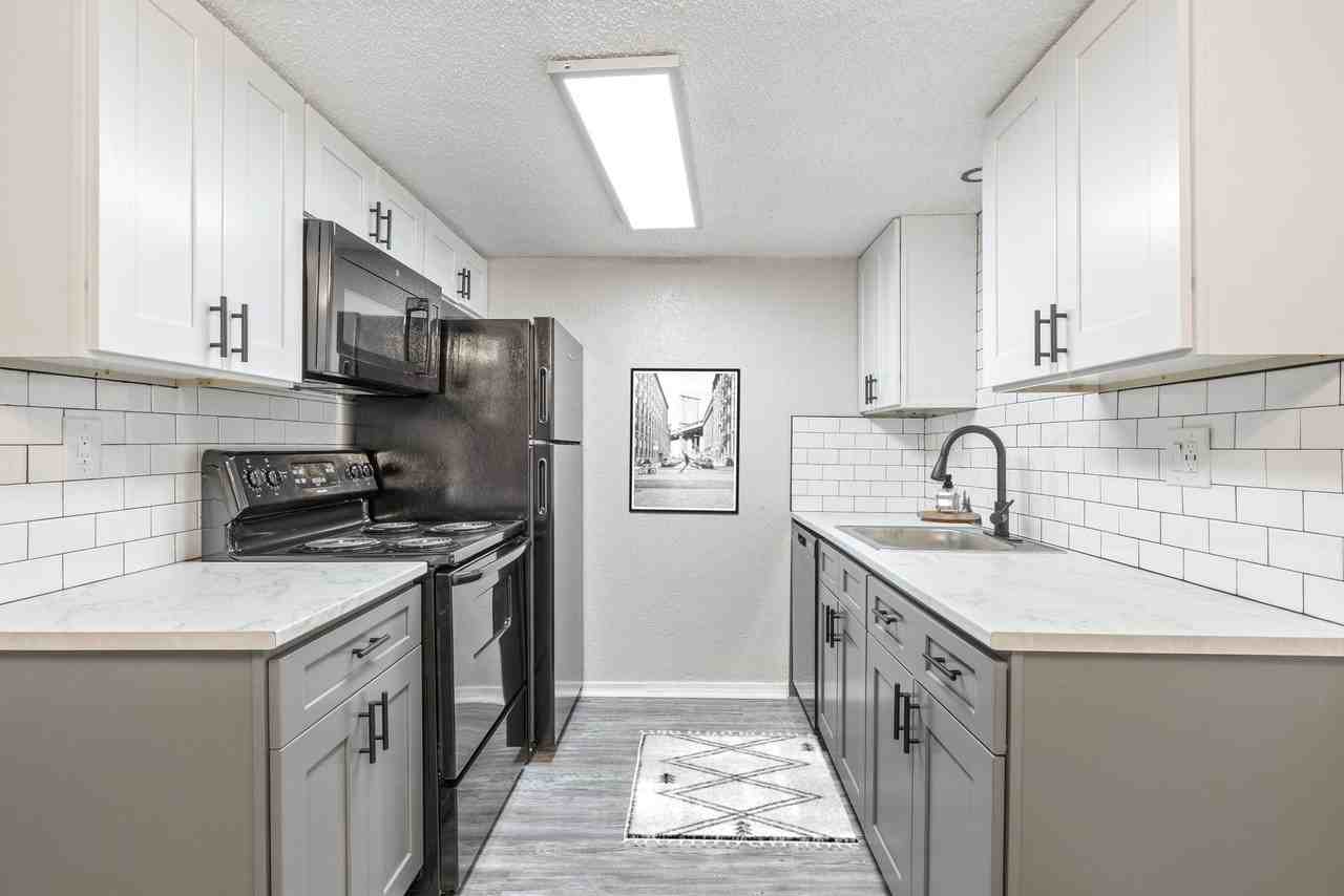 Crossings at Minshall Park - Photo 5 of 24