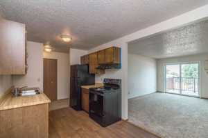 featured image of 2068 Prairie Ave