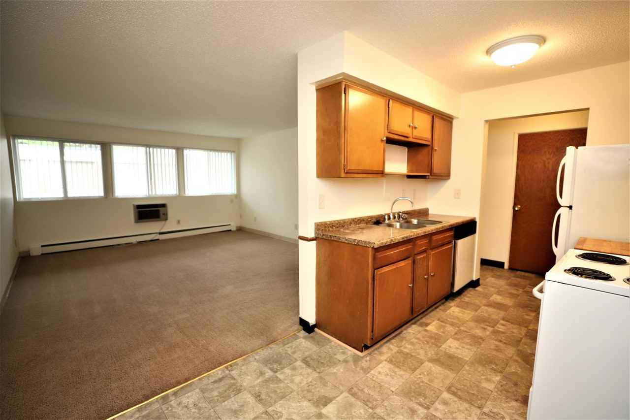 Ferndale Realty - 4435 - Photo 6 of 19