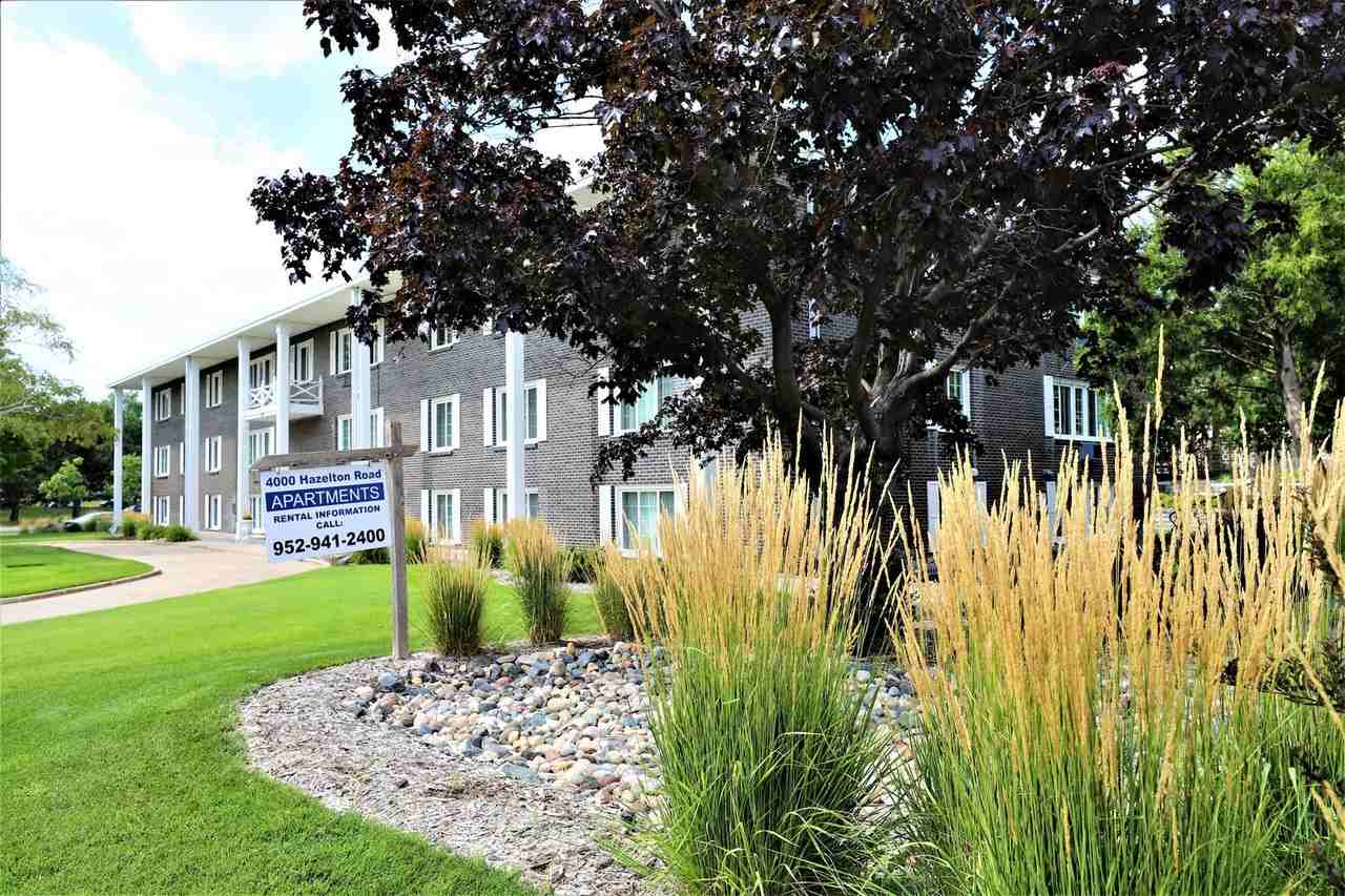 Hazelton Bldg - Photo 2 of 31