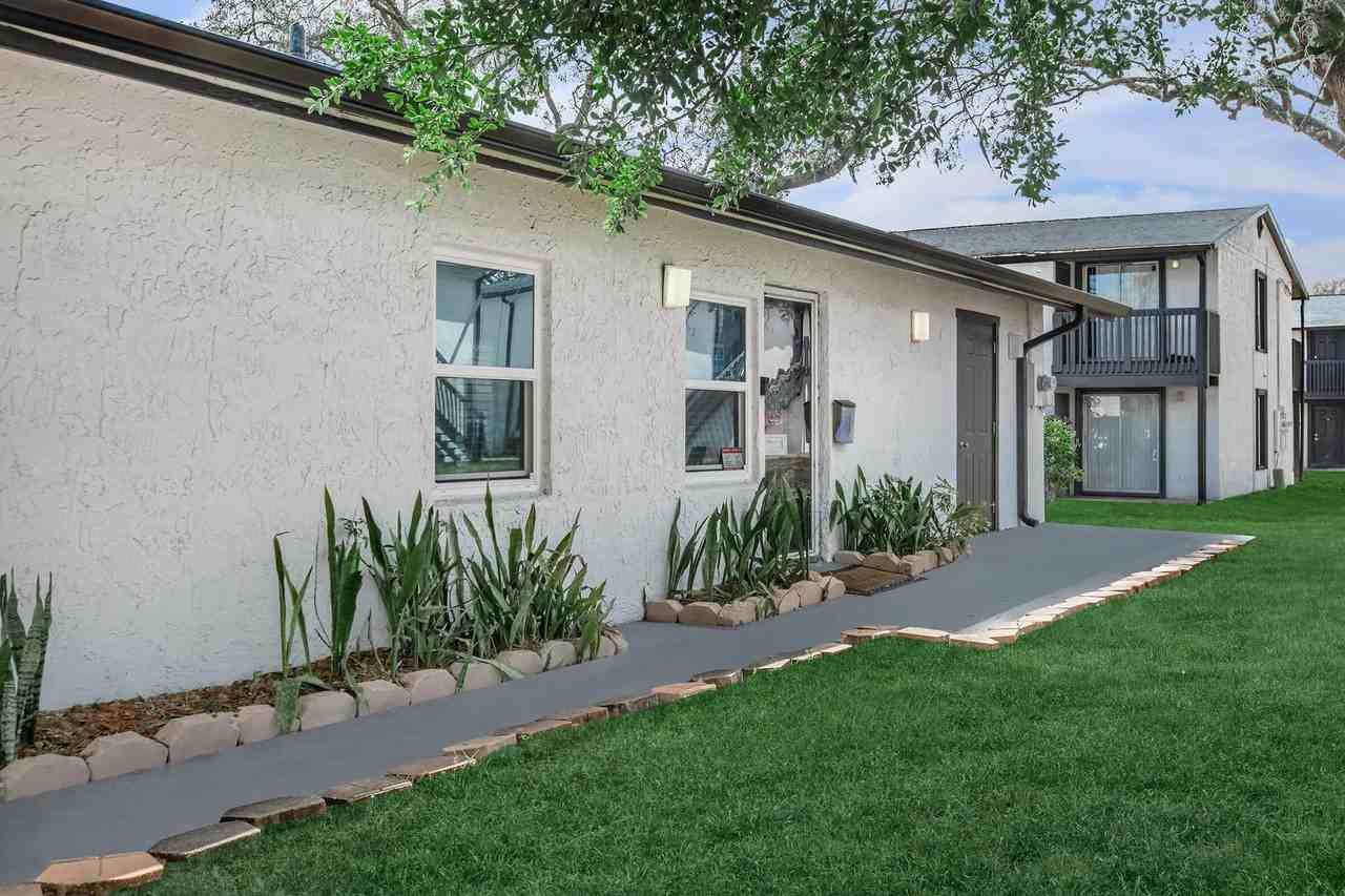 Raintree Park - Photo 4 of 50