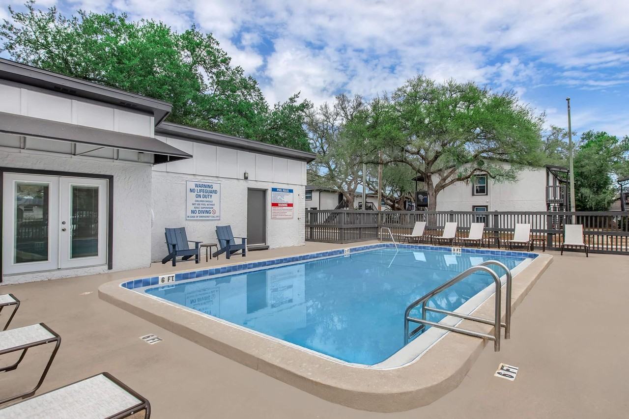 Raintree Park - Photo 5 of 50