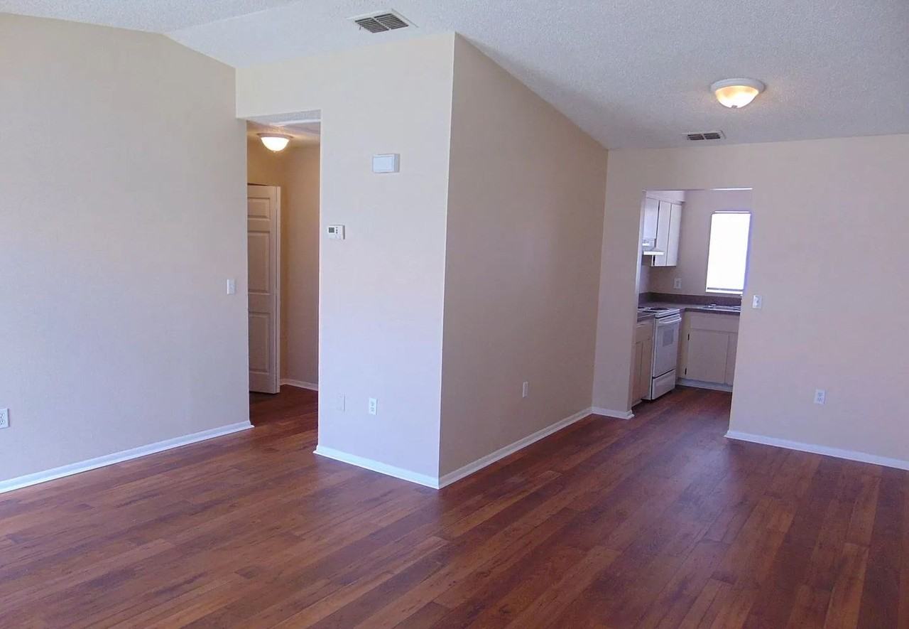 Prosperity at NPR- Porter - Photo 5 of 48