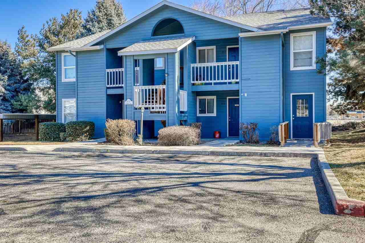 Maple Grove Apartments - Photo 3 of 36