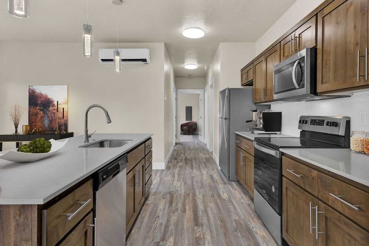 Four Points Retreat! - Photo 2 of 21