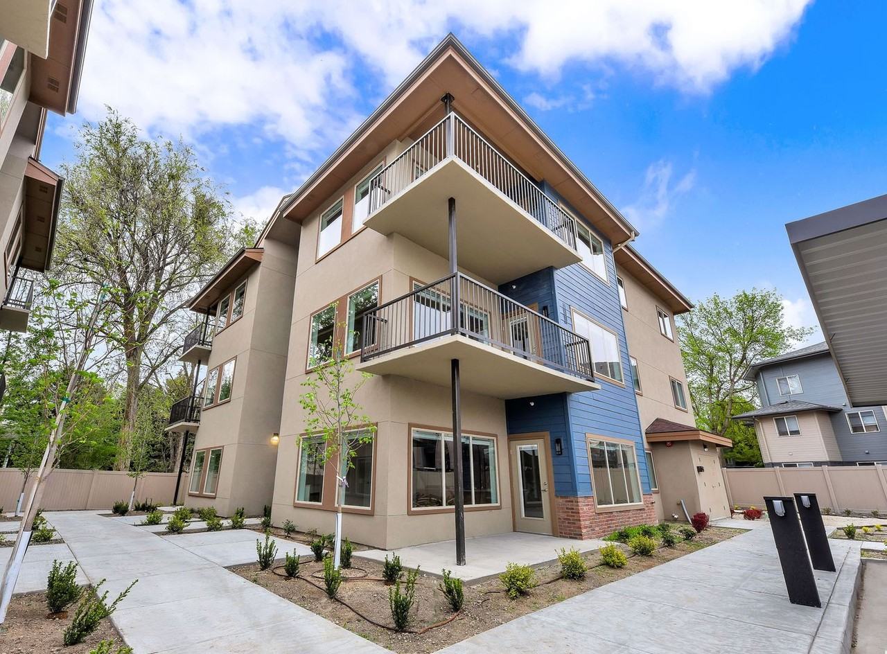 Four Points Retreat! - Photo 6 of 21