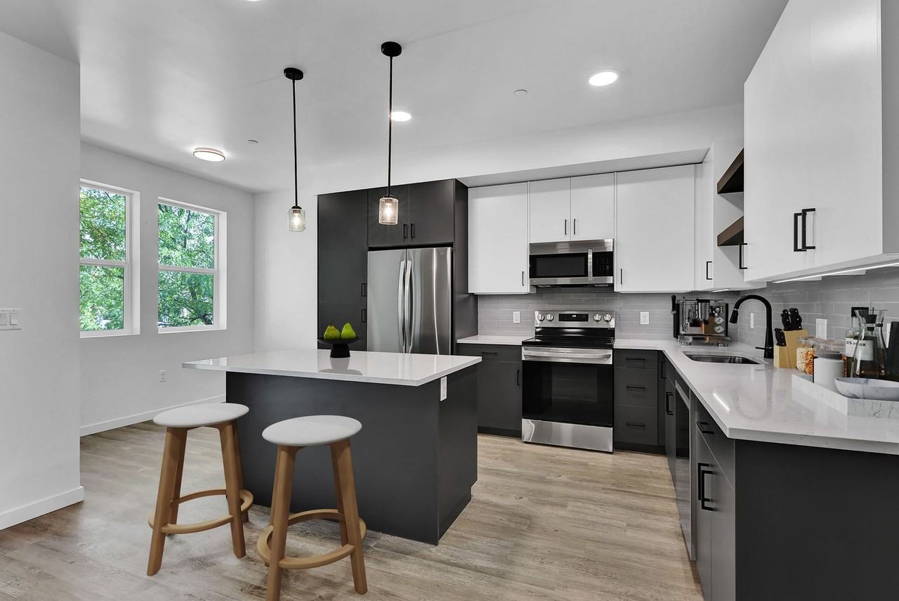 Milstick Apartments - Photo 7 of 25