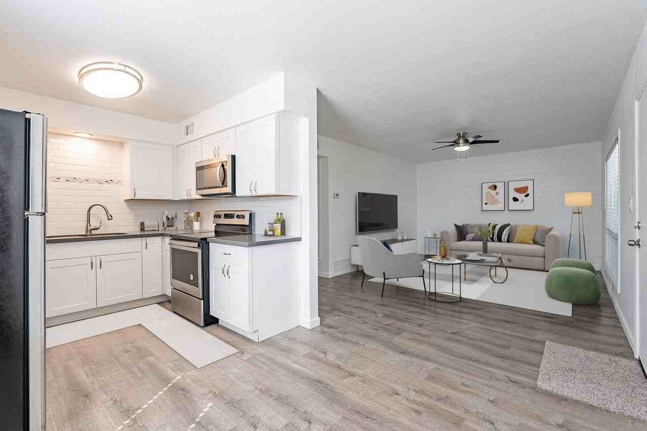 The Edge - Photo 7 of 22