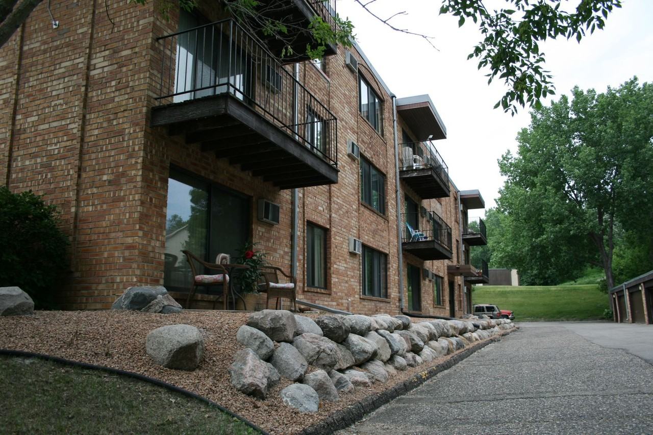 Mayfield Place Apts - 12800 - Photo 5 of 10