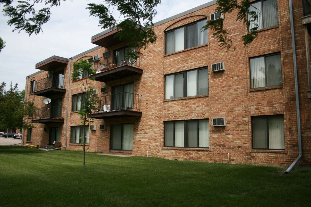 Mayfield Place Apts - 12800 - Photo 6 of 10