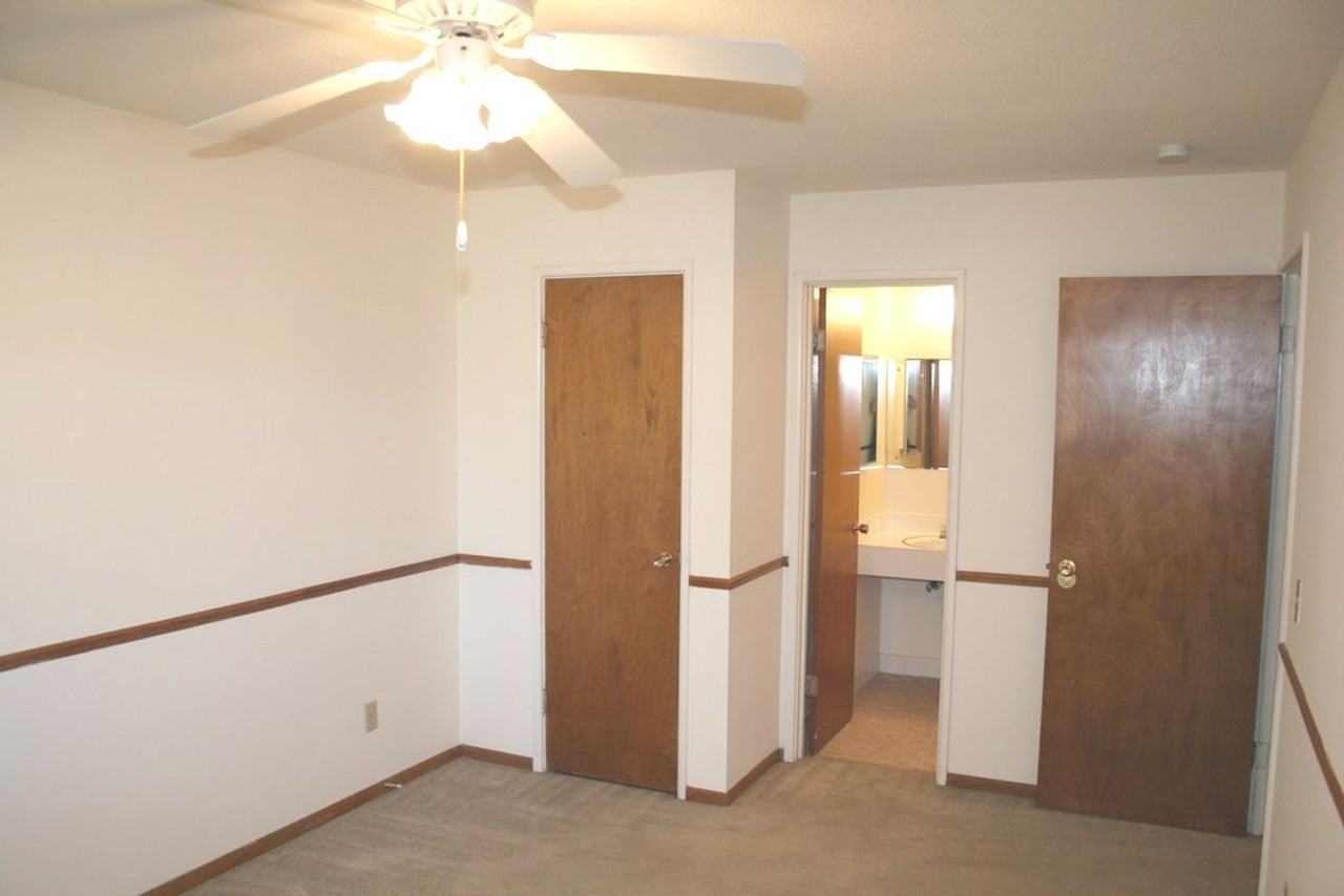 Richfield Apartments - Photo 6 of 6