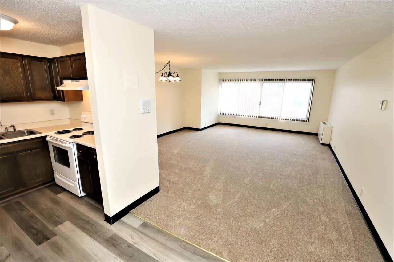 White Oaks Apartments - Photo 3 of 50