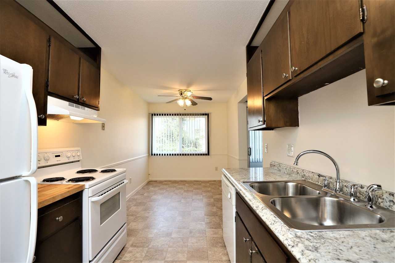 Woodland Apartments - Photo 5 of 50