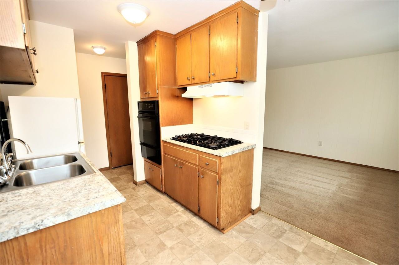 7412 Oliver - Photo 6 of 14