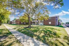 Stadium View Apartments - Photo 1 of 1